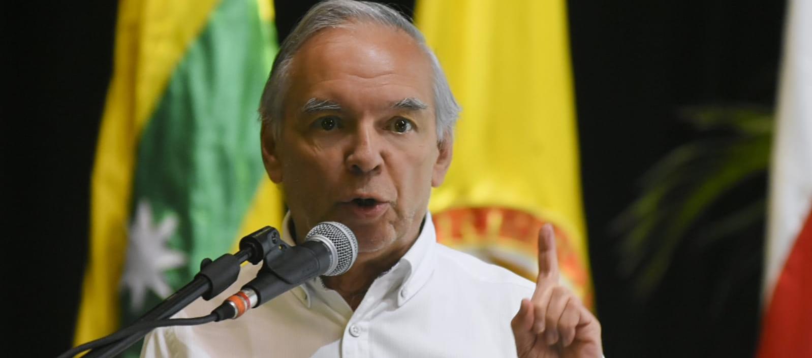 Ministro de Hacienda, Ricardo Bonilla.