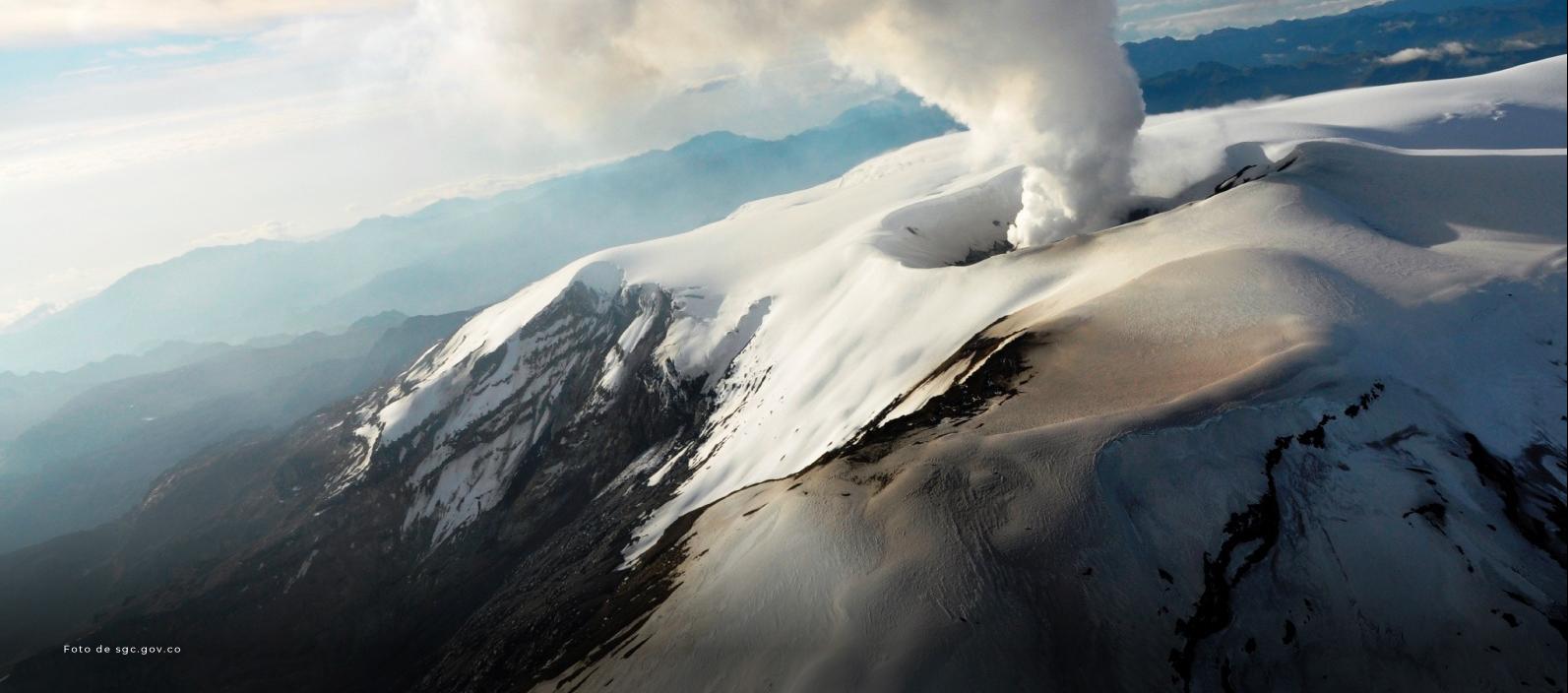 Volcán Nevado del Ruiz.