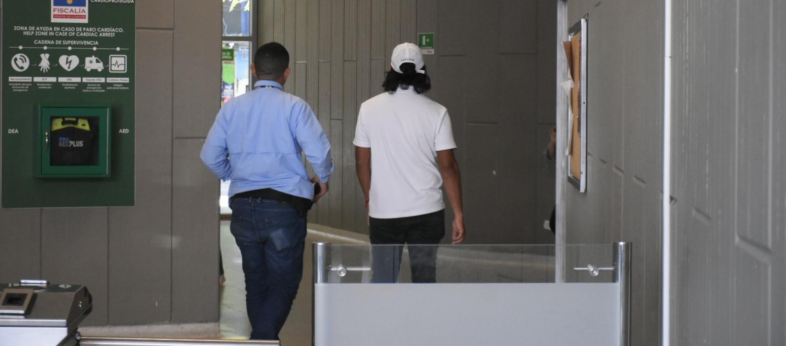 Nicolás Petro en la Fiscalía General de la Nación.