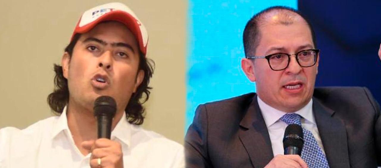 Nicolás Petro y el fiscal Francisco Barbosa.