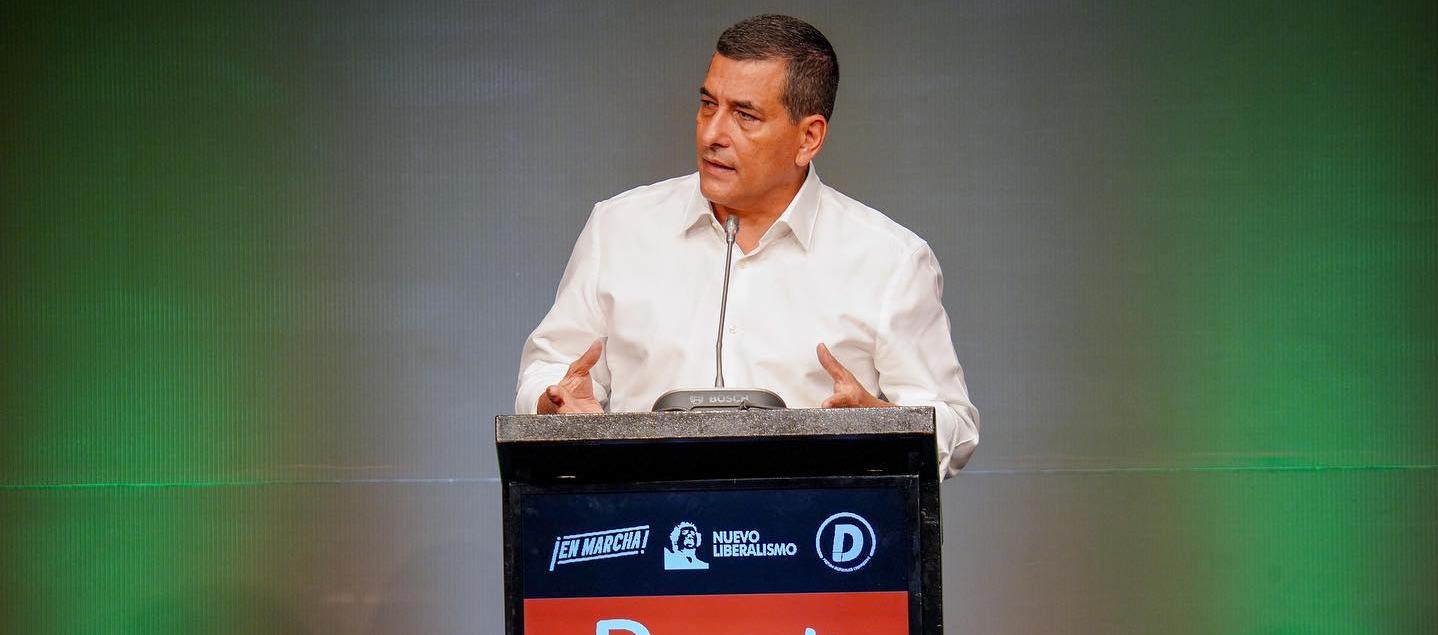 El candidato a la Alcaldía de Cartagena, Dumek Turbay.