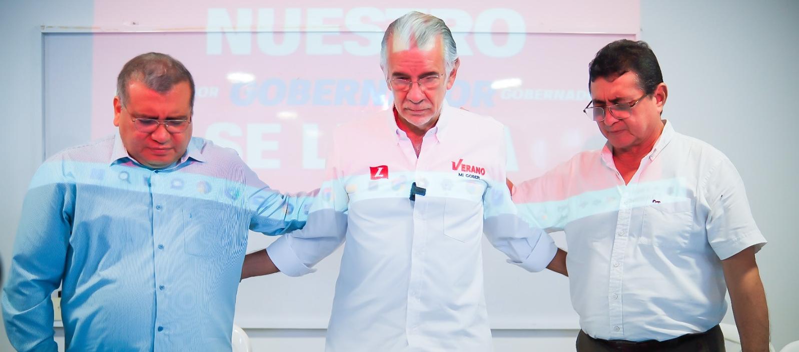 Ceremonia religiosa de grupos cristianos en apoyo del candidato Eduardo Verano