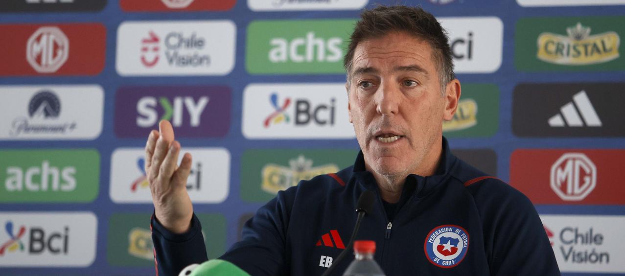 El argentino Eduardo Berizzo, entrenador de la selección chilena. 