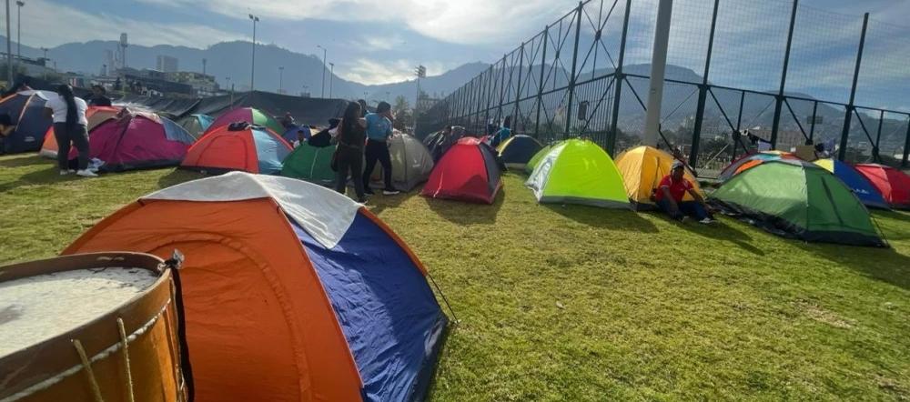 Carpas en el parque Tercer Milenio en Bogotá, donde se están concentrando los índígenas. 
