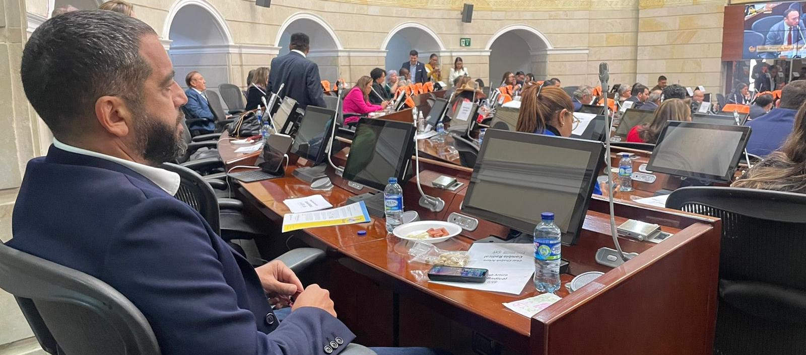 Arturo Char Chaljub en el Congreso de la República. 