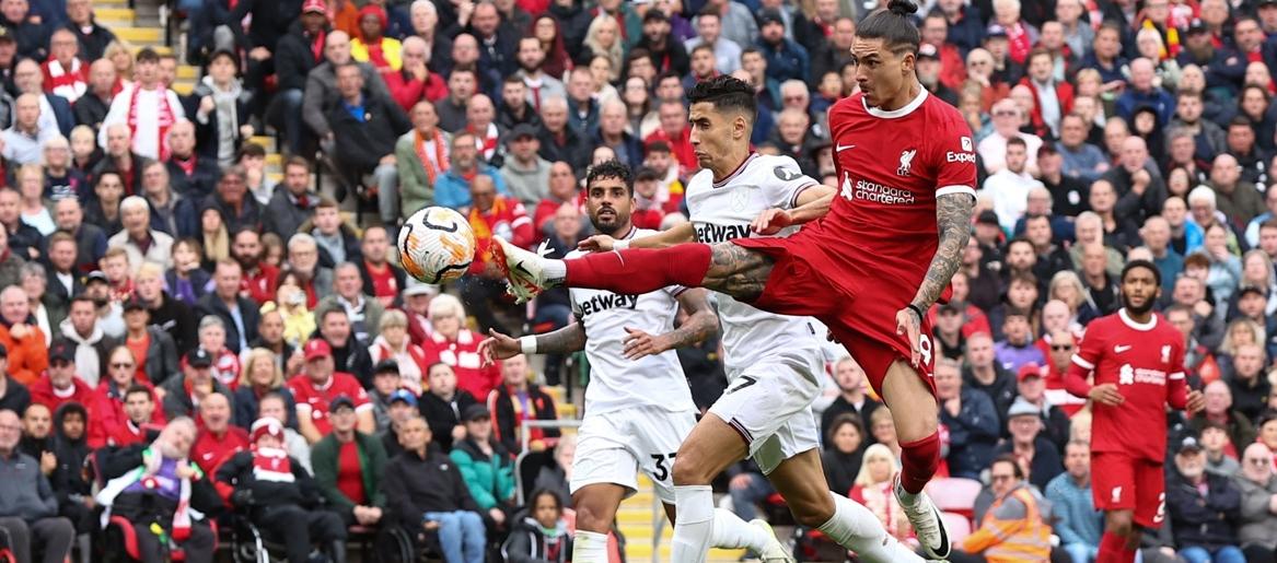 Darwin Núñez completó cuatro goles en la Liga Premier esta temporada. 