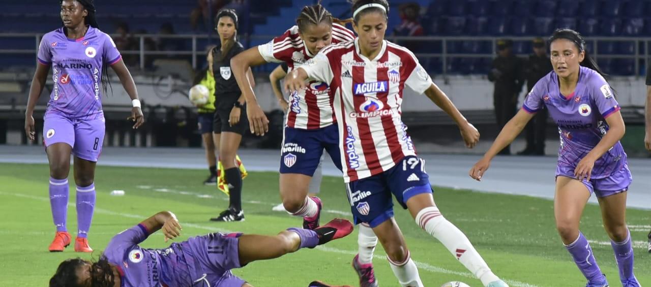 Junior es uno de los equipos investigados por la Superintendencia de Industria y Comercio.