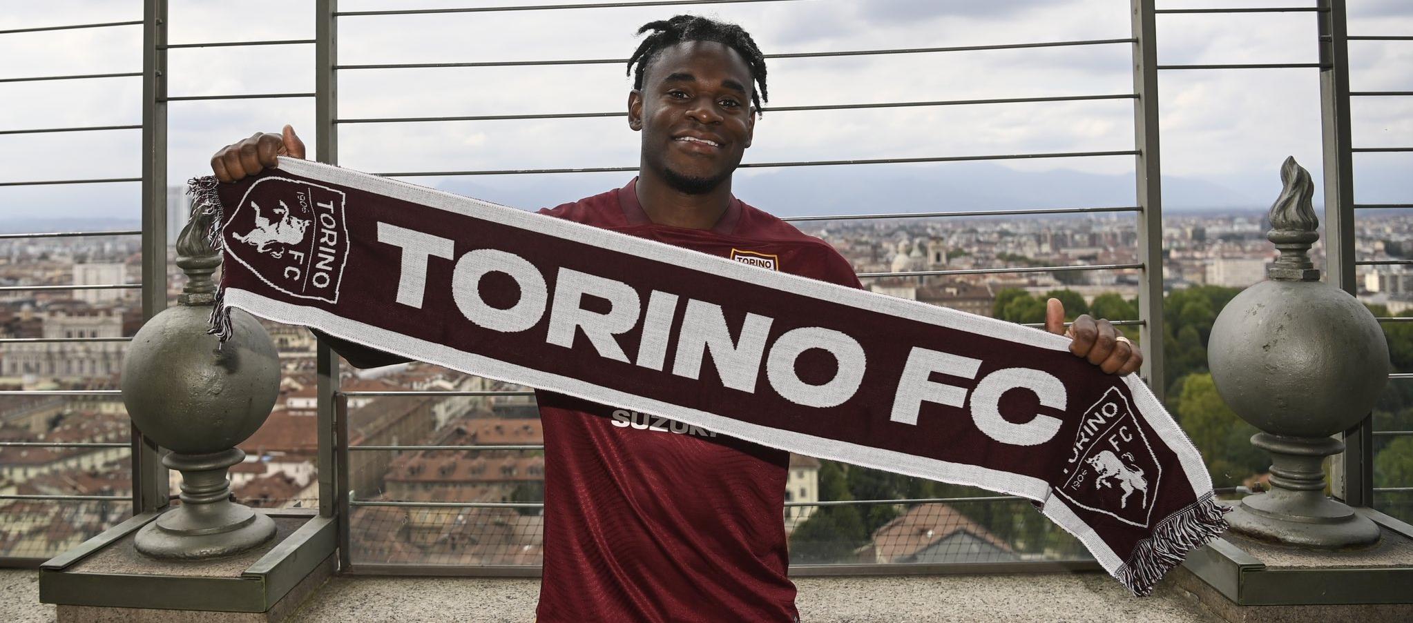 El Torino será el quinto equipo en Italia de Duván Zapata. 