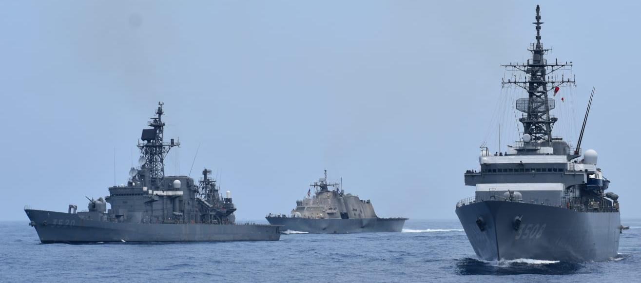 Buques de Colombia, Japón y EE.UU. en los ejercicios navales