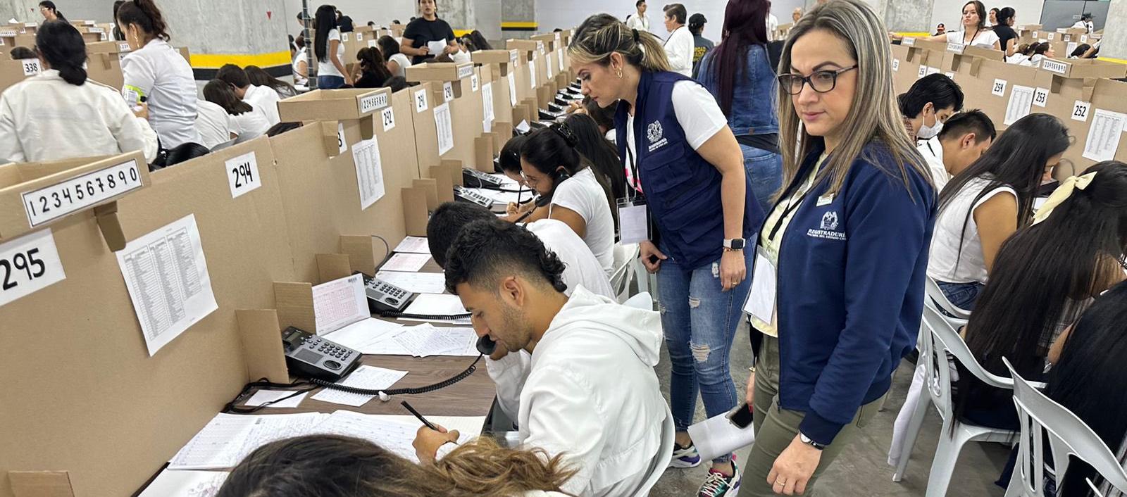 Simulacro de preconteo electoral organizado por la Registraduría en todas las regionales