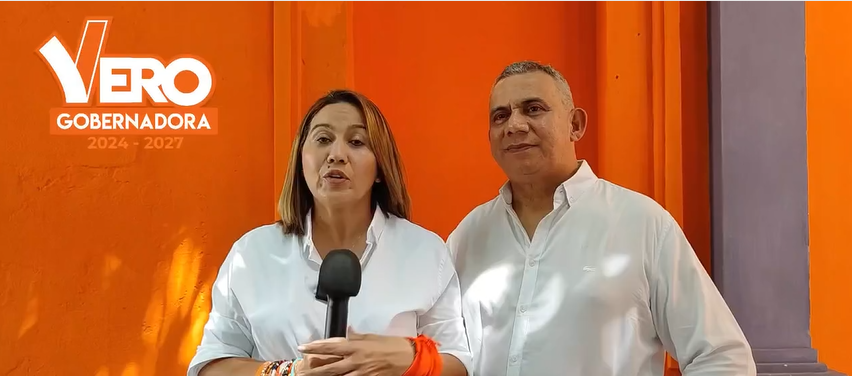  Verónica Patiño con su esposo Máximo Noriega.