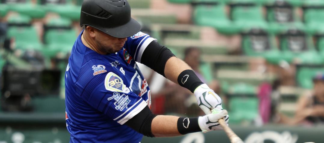 Pabel Manzanero, con un jonrón en el cuarto inning, produjo tres carreras para Caimanes. 