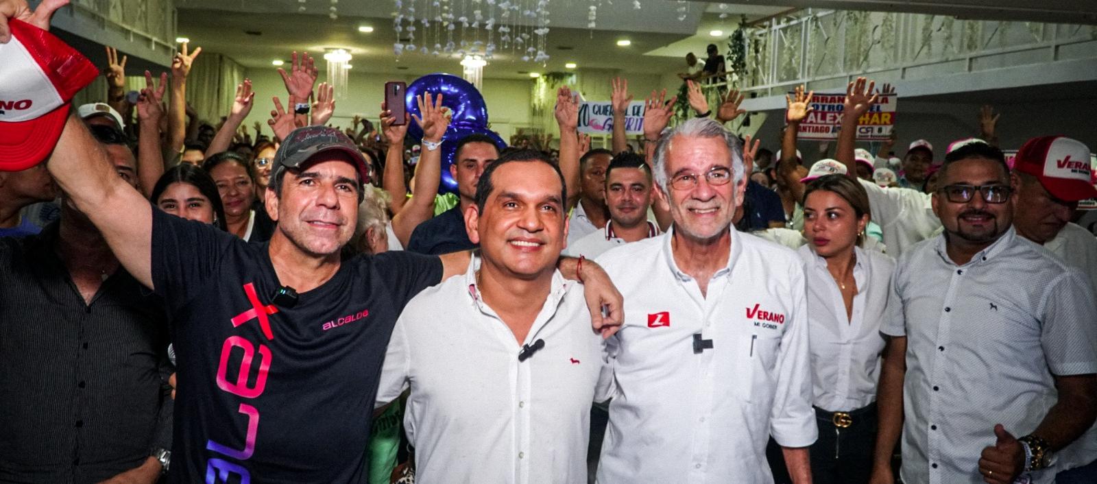 El candidato a la Alcaldía de Barranquilla, Alex Char, Santiago Arias, candidato al Concejo, y Eduardo Verano, candidato a la Gobernación del Atlántico.
