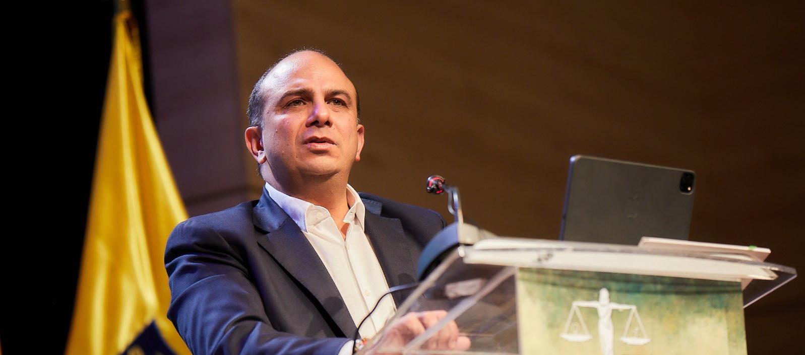 Carlos Camargo, Defensor del Pueblo.