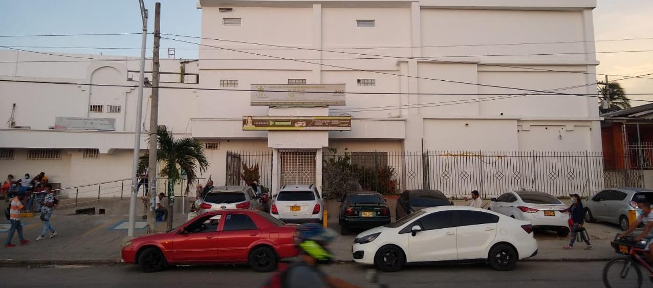 Clínica San Ignacio, a donde fueron llevados dos de los tres heridos. 