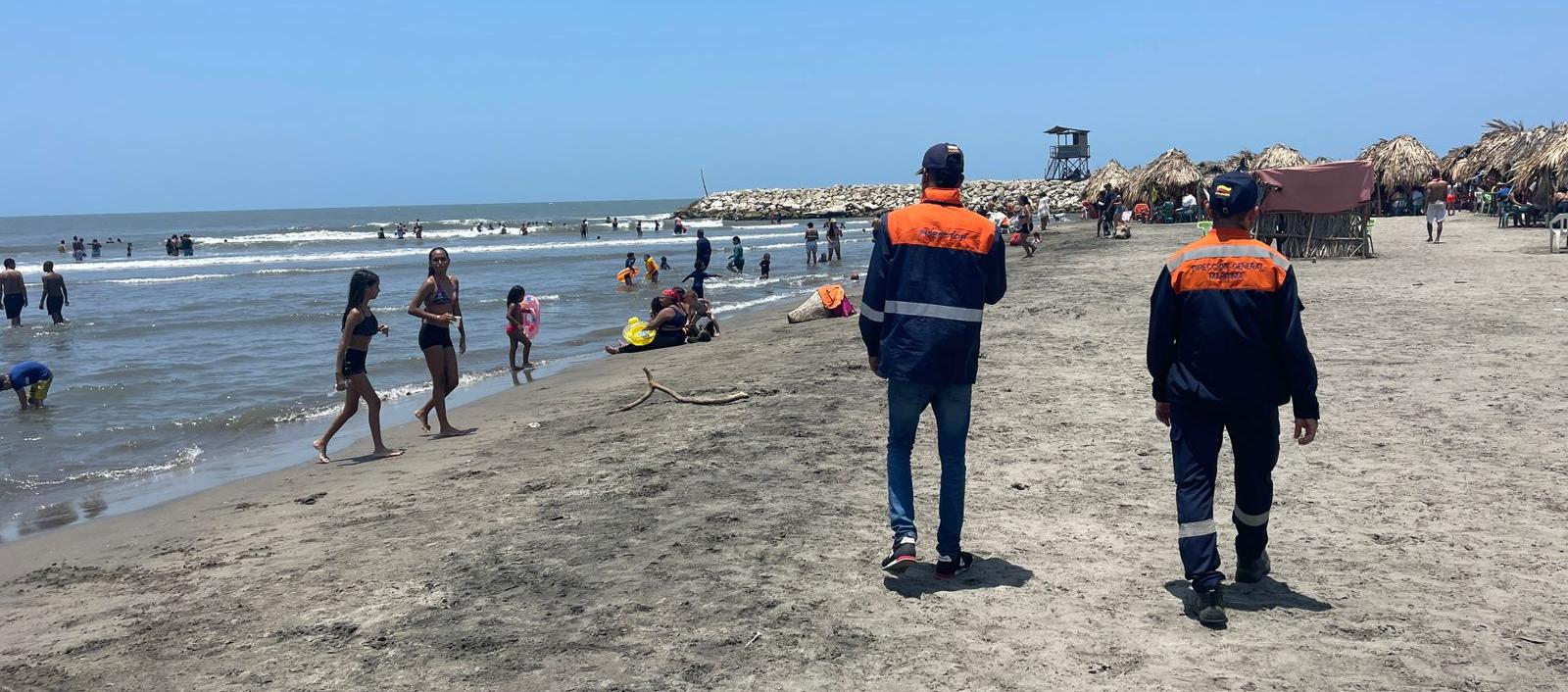 Dimar inspeccionó playas del Atlántico.