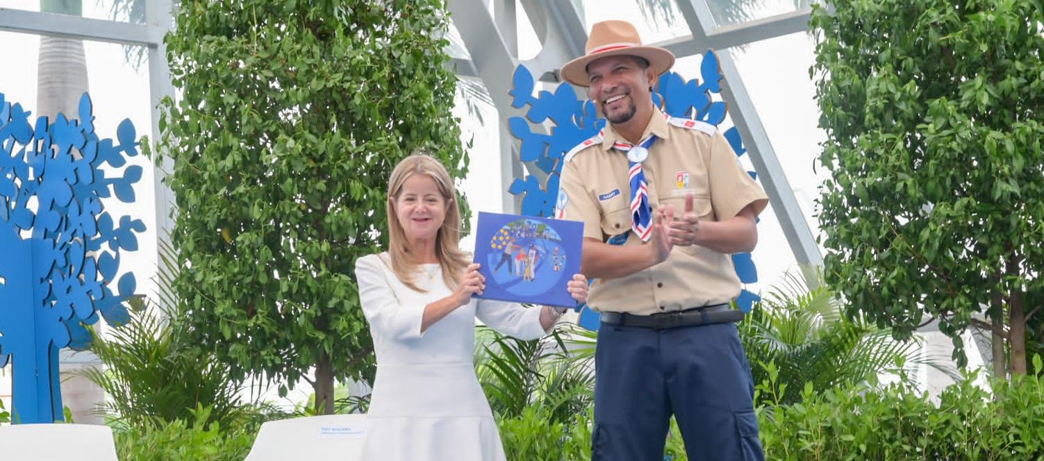Gobernadora Elsa Noguera en la presentación de su libro ‘Parques para la Gente’.