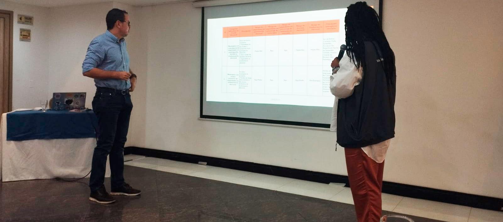 Informe presentado por representantes de la Misión de Observación Electoral.