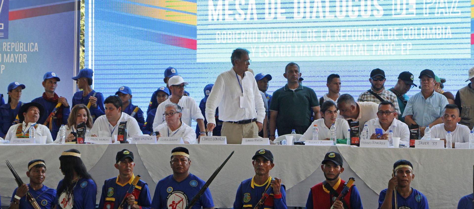 Instalación de mesa de diálogos entre Gobierno y EMC