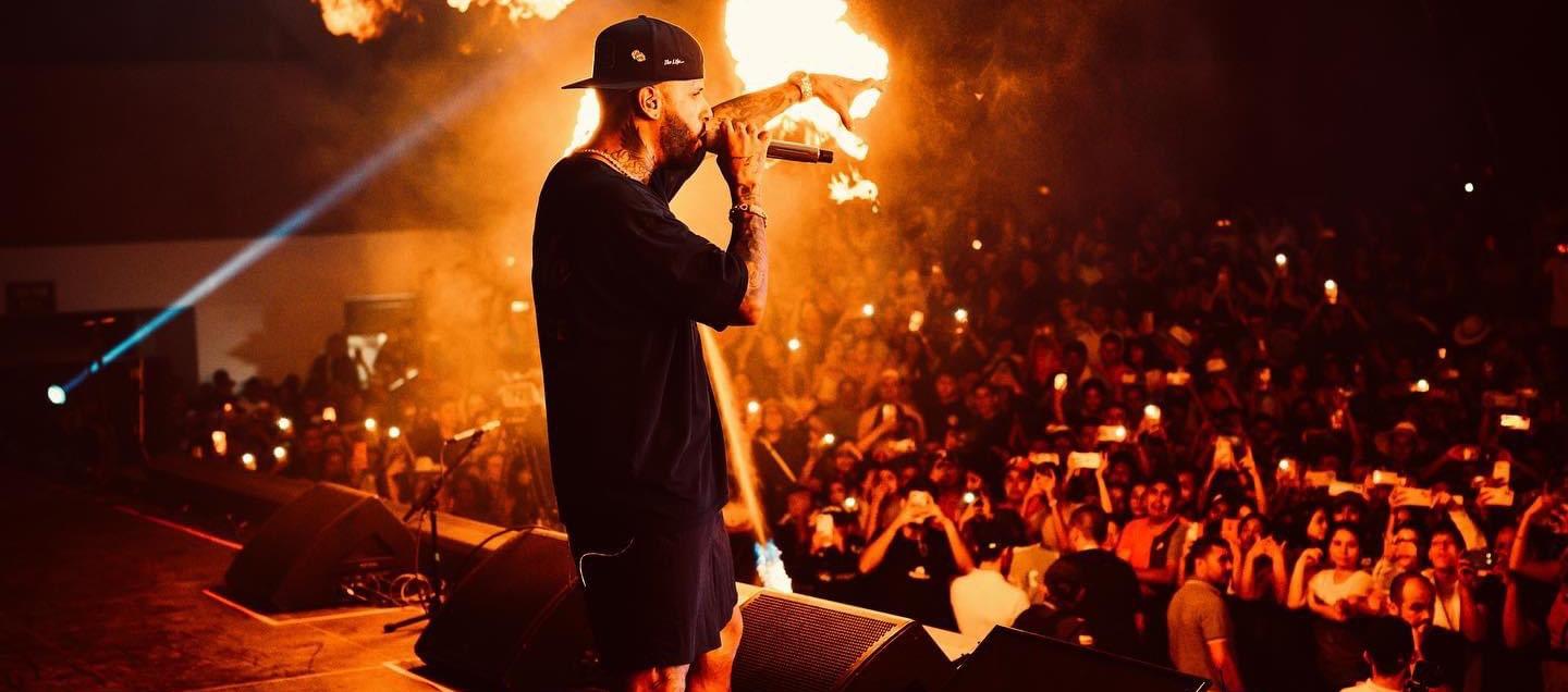 Nicky Jam durante un concierto en Colombia este año.