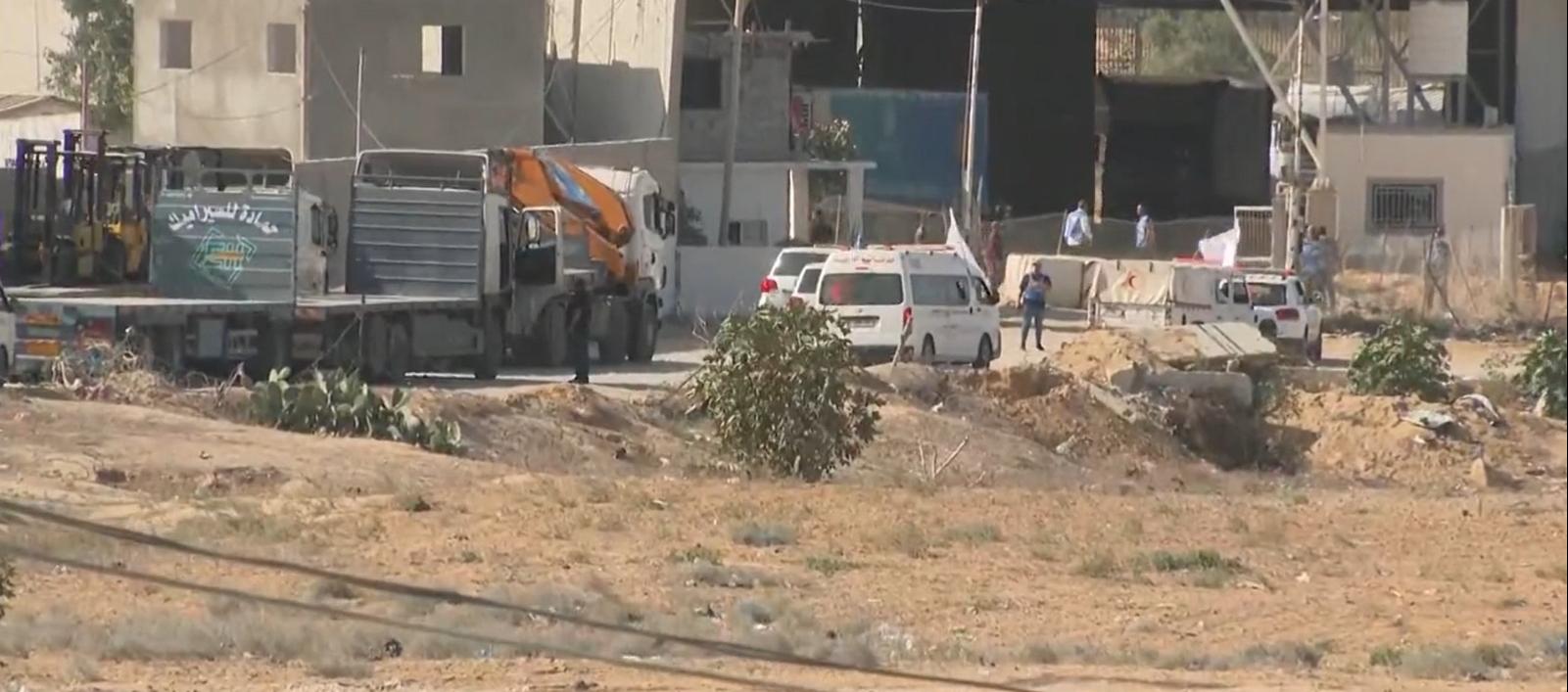 Imagen del ingreso de la ayuda humanitaria.