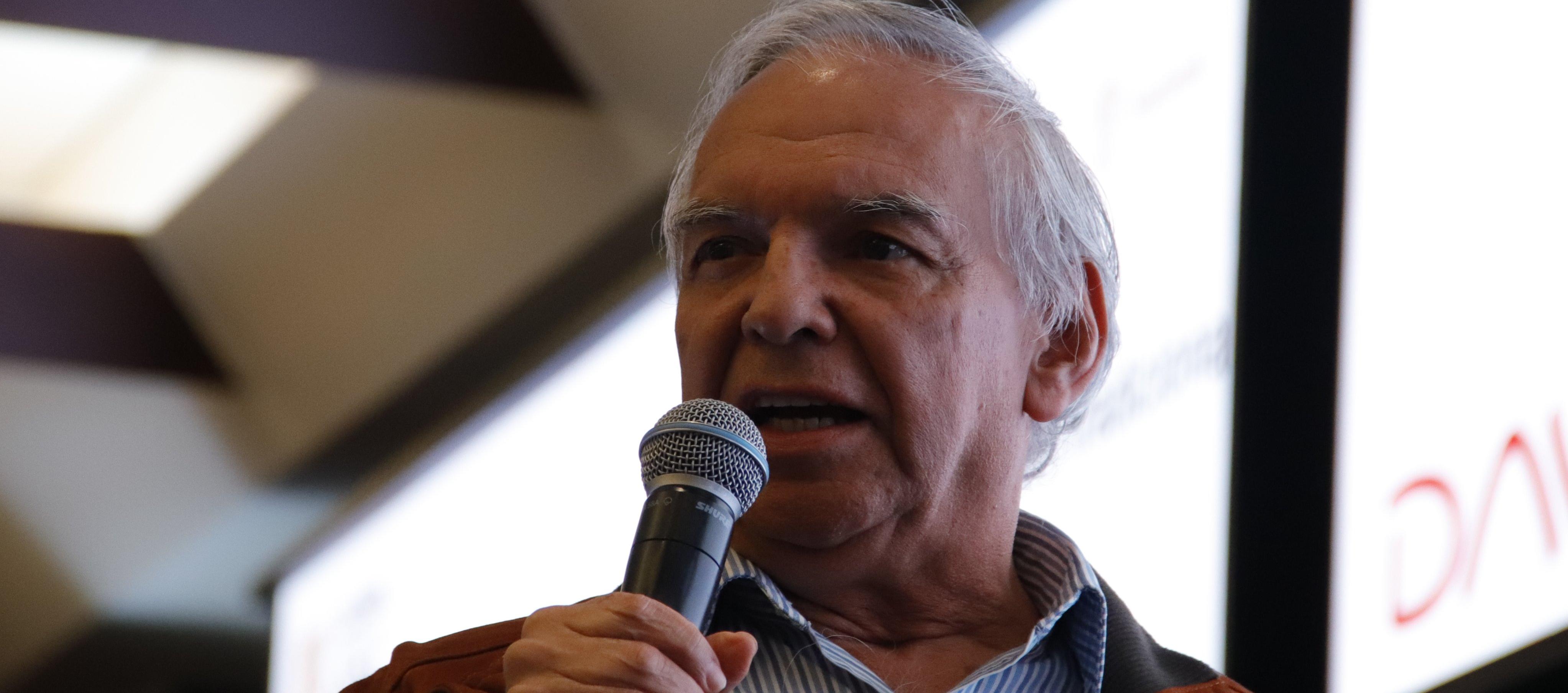 Ricardo Bonilla, ministro de Hacienda.