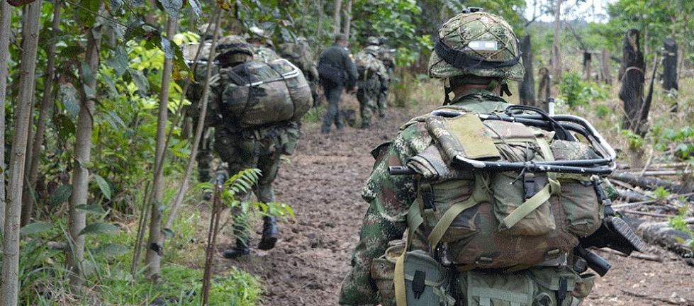 Soldados colombianos. 
