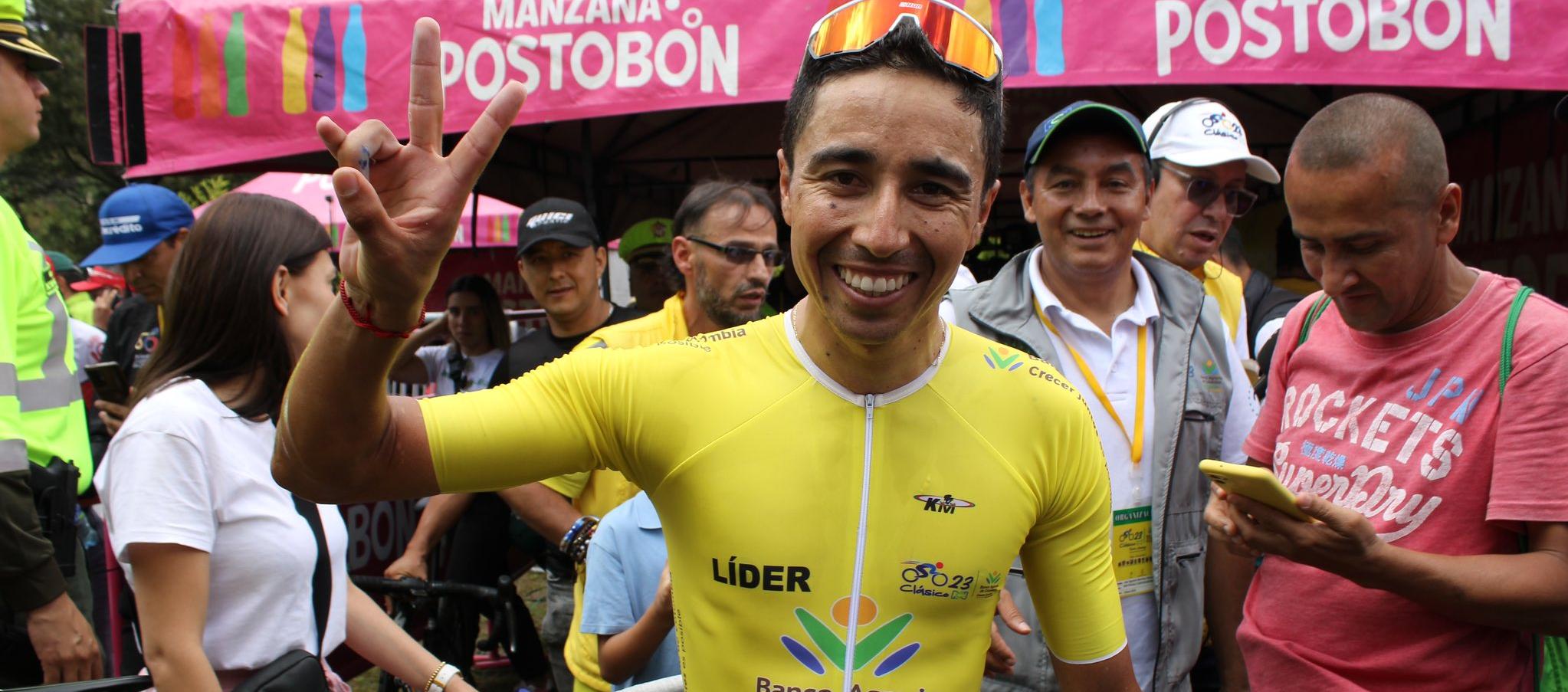 Aldemar Reyes tras ganar la última y coronarse bicampeón del Clásico RCN.