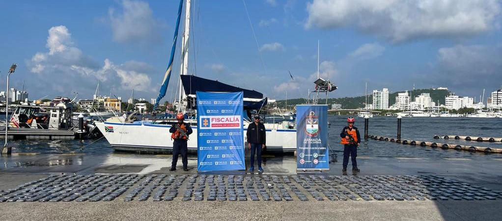 La droga incautada en un velero en aguas de Cartagena