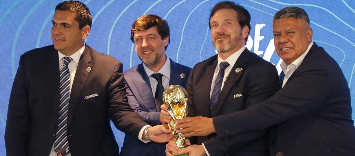 Robert Harrison, Ignacio Alonso, Alejandro Domínguez y Claudia Tapia, dirigentes de la Conmebol.