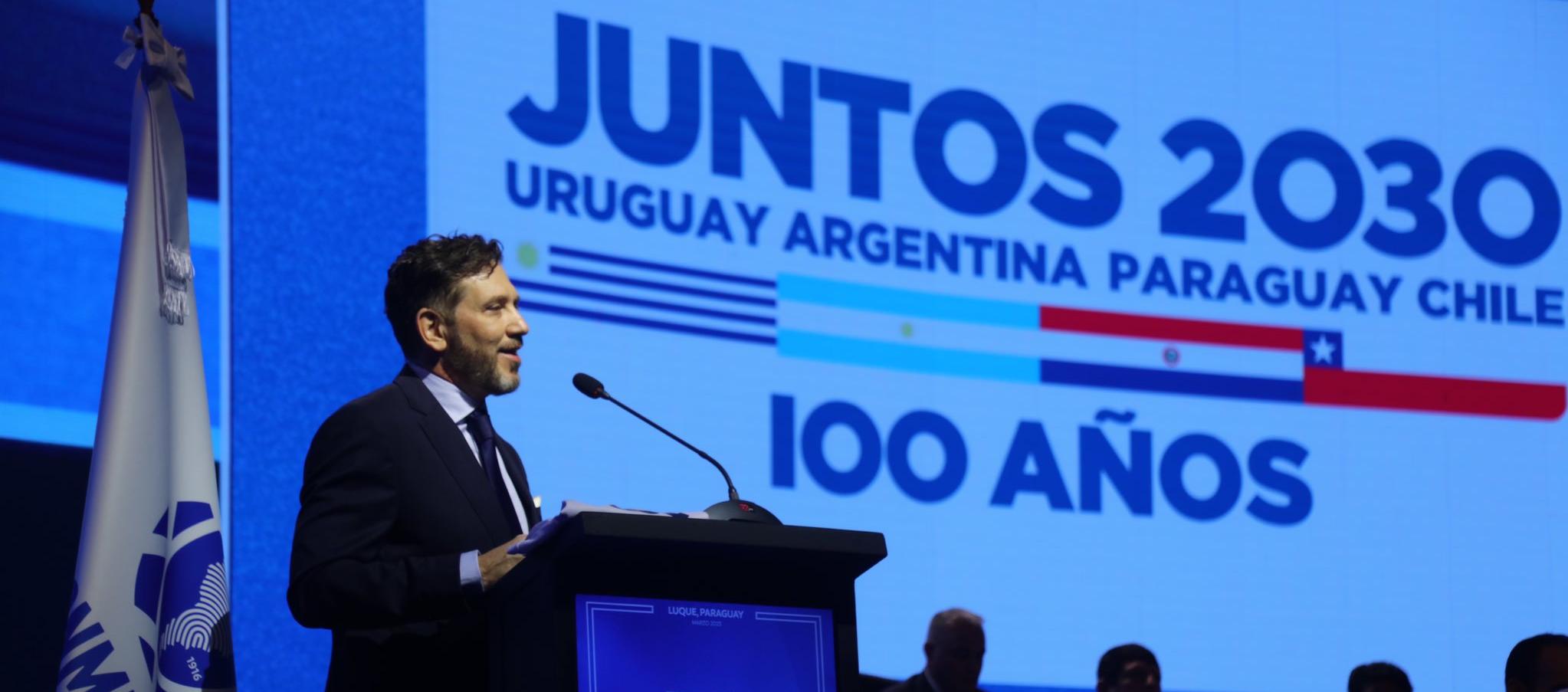 Alejandro Domínguez, presidente de la Conmebol, hizo el anuncio en su cuenta de X.