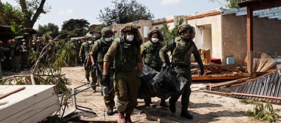 En la zona de kibutz Beeri y Kfar Aza fueron hallados decenas de cuerpos