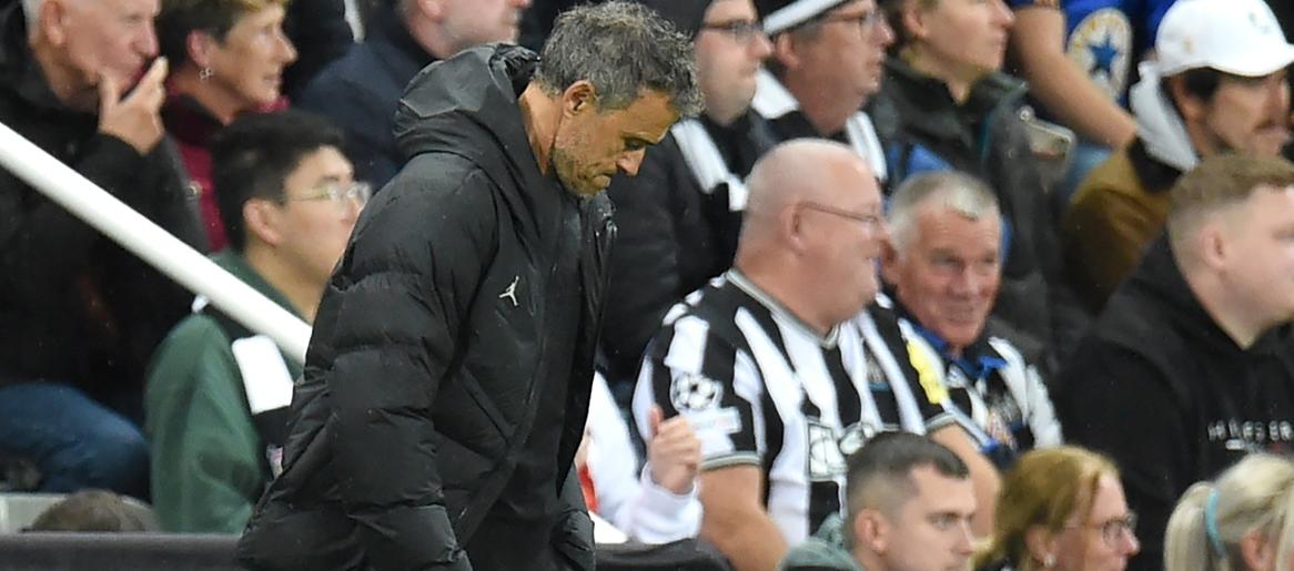 Luis Enrique, entrenador español del París Saint Germain. 