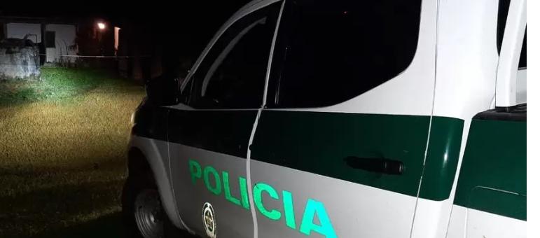La Policía del Cauca en la zona del hallazgo de los cuatro cuerpos
