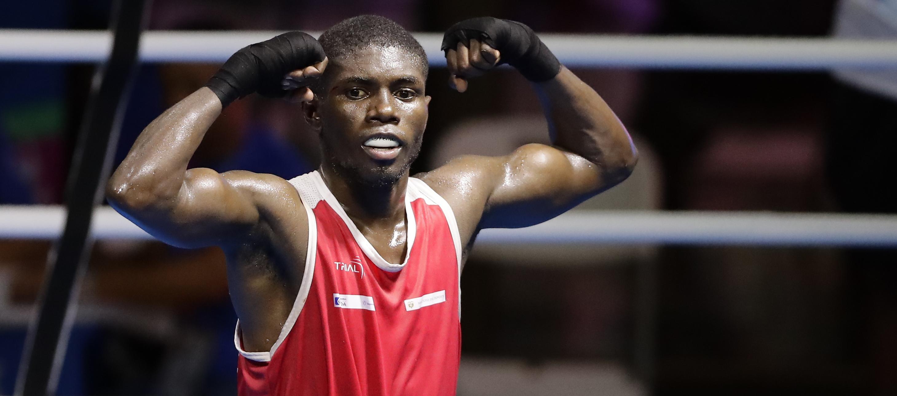 Yuberjen Martínez quedó eliminado al perder con el estadounidense Roscoe Hill.