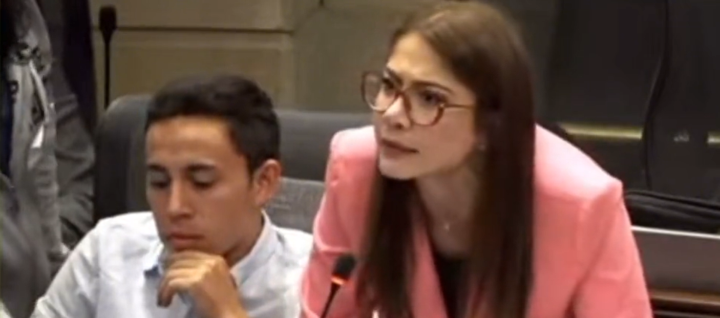 Juvinao contra el Gobierno