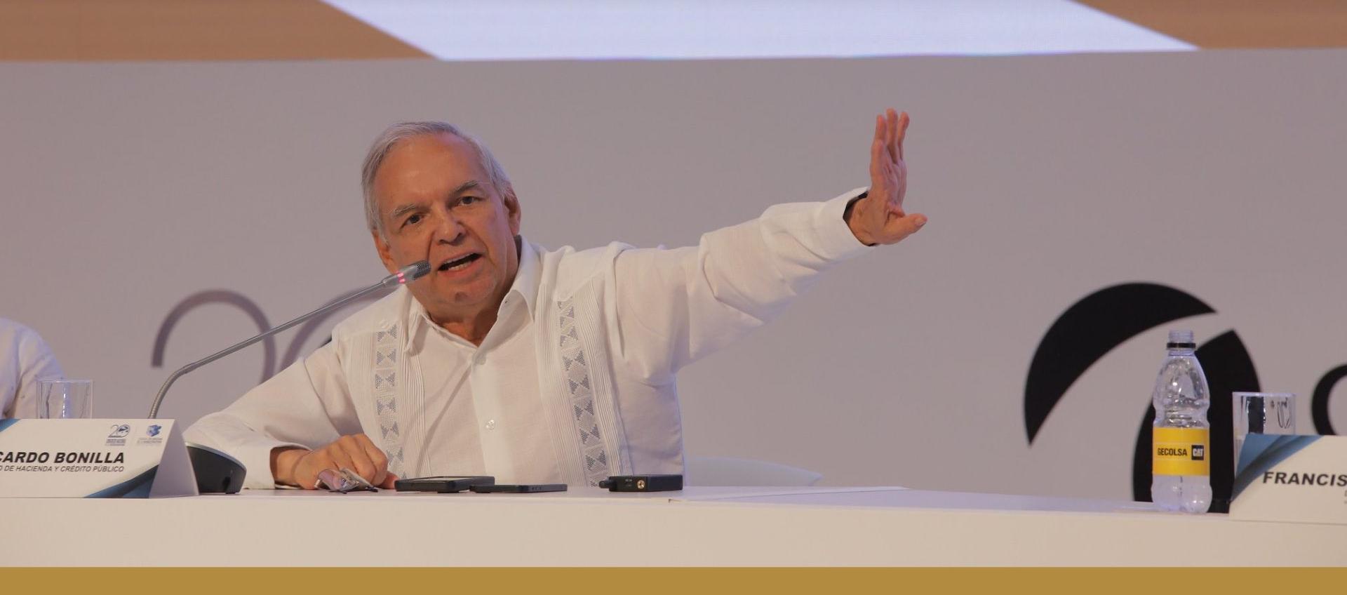 El Ministro de Hacienda, Ricardo Bonilla.