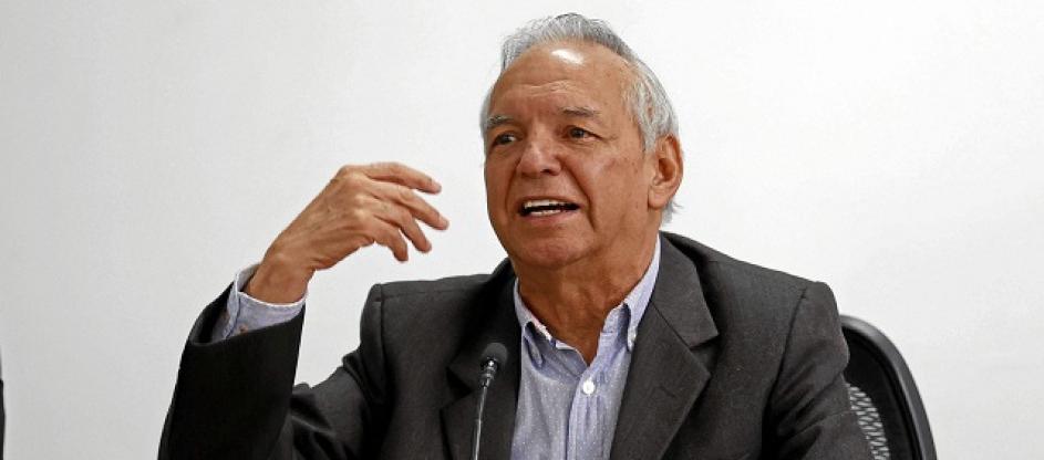 Ricardo Bonilla, ministro de Hacienda.
