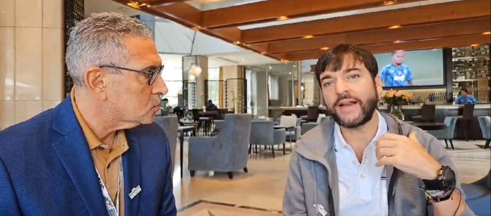 Jorge Cura y el Alcalde Jaime Pumarejo.