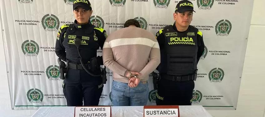 El profesor señalado de vender tusi