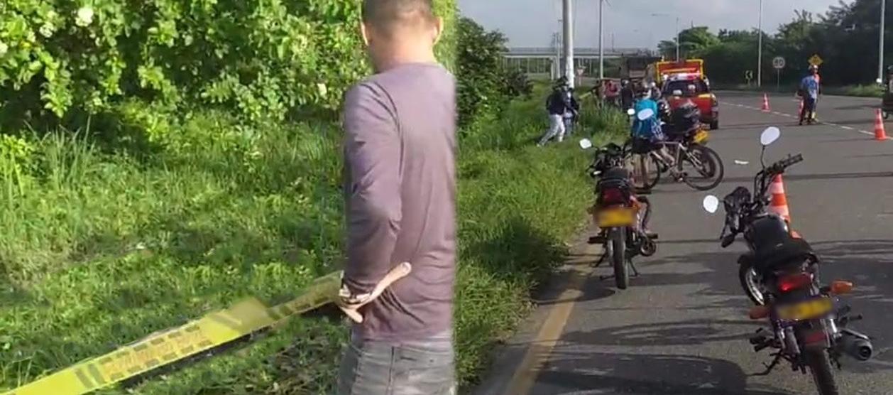 Lugar donde fue hallado el motociclista muerto.