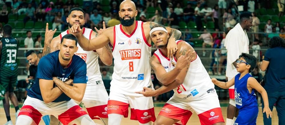 Eloy Vargas, Soren De Luque, Jose Lozano y Jesús Medina, jugadores de Titanes.