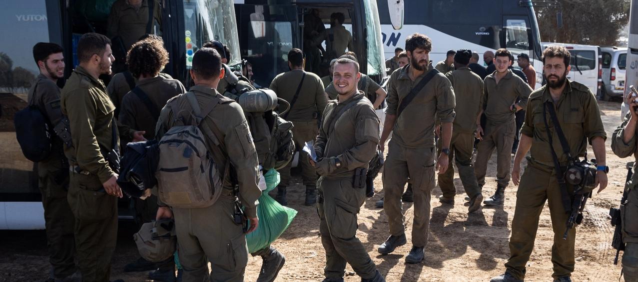 Soldados de Israel en medio de la tregua.