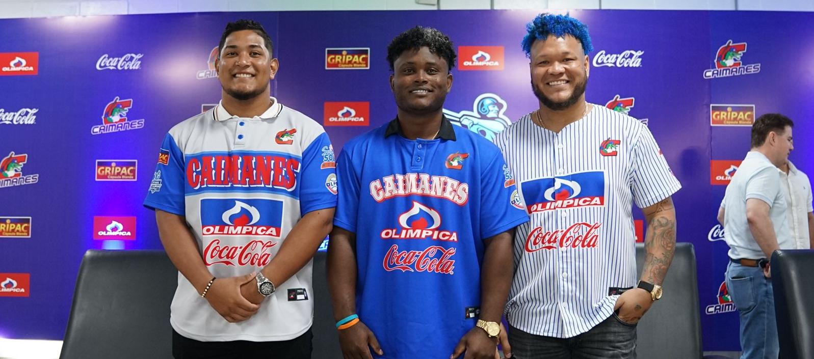 Jair Camargo, Dilson Herrera y Harold Ramírez, peloteros de los Caimanes de Barranquilla.