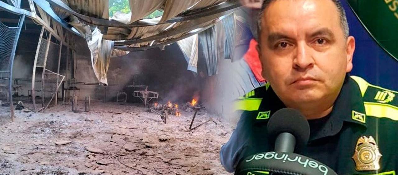 Una de las fincas incineradas. En la siguiente foto, el comandante de la Policía, Yorguin Malagón