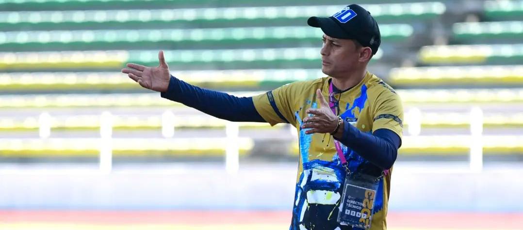 Giovanni Hernández dirigía al Atlético FC desde 2018. 