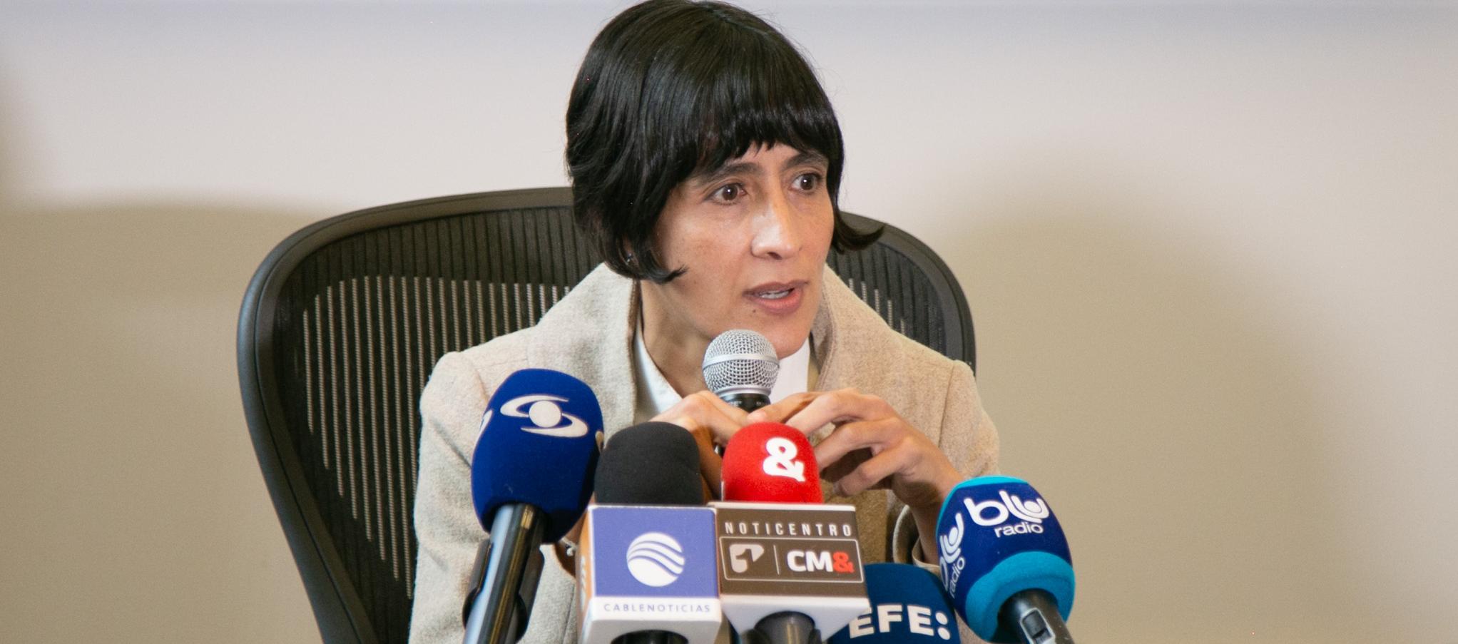 La ministra de Ambiente y Desarrollo Sostenible, Susana Muhamad, durante una rueda de prensa.