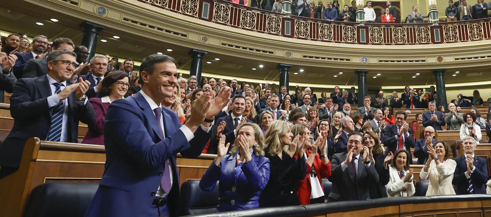 Pedro Sánchez, presidente del Gobierno español, tras ser reelegido este jueves