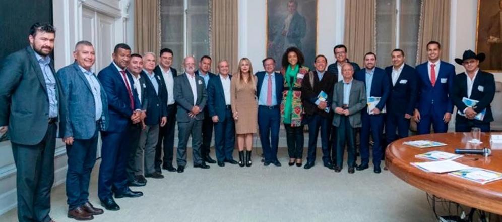Reunión del Presidente Gustavo Petro con 14 gobernadores electos.