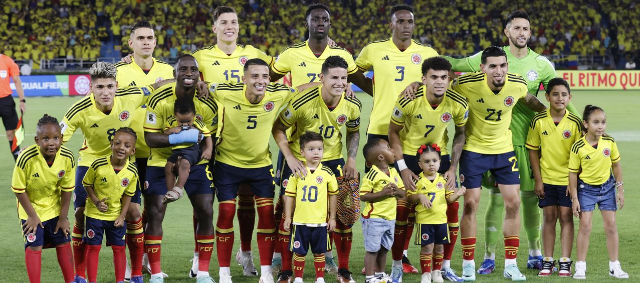 Formación inicialista de la Selección Colombia contra Brasil. 